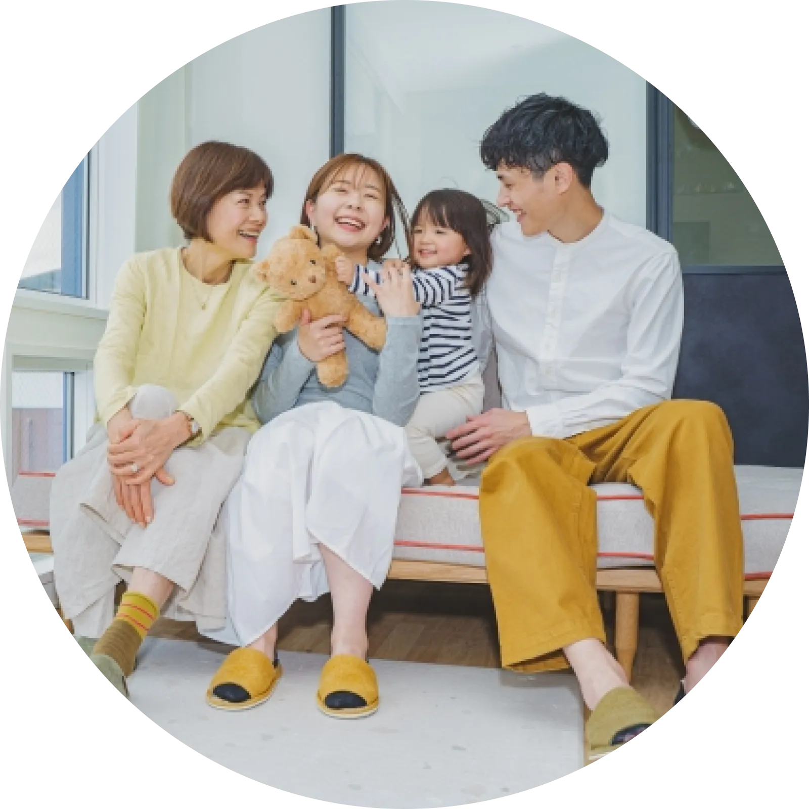 家族の集合写真